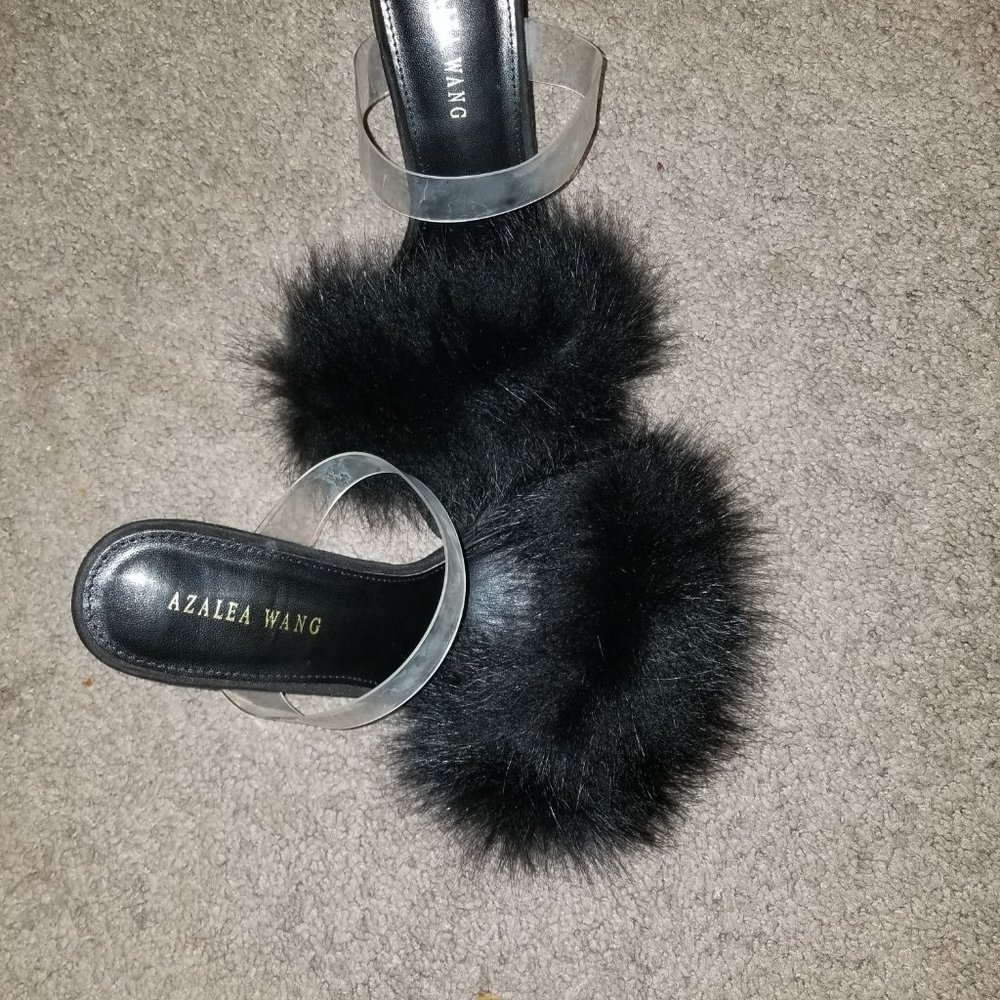 heels - Picture 4 of 4
